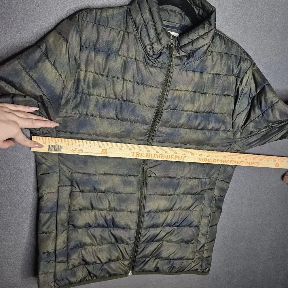 GAP Men's Medium ColdControl Lightweight Puffer Jacket Water Resist GREEN CAMO